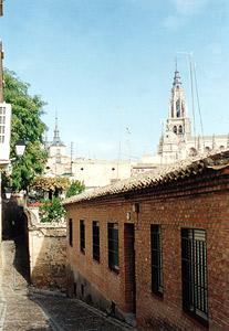 Catedral al Fondo
